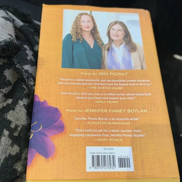 Mad Money Master Jodi Picoult New  York bestseller Book - Picture 4 of 9